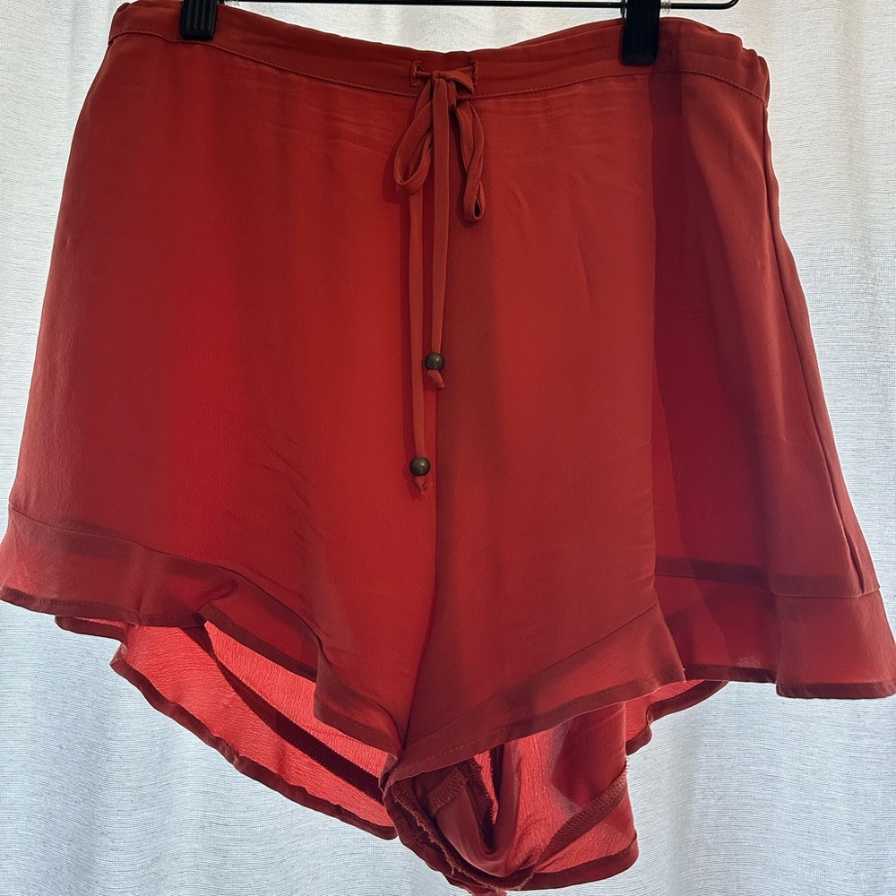 Stone Cold Fox Bloomers in Rust. Size 2. Lightly worn, no visible wear.